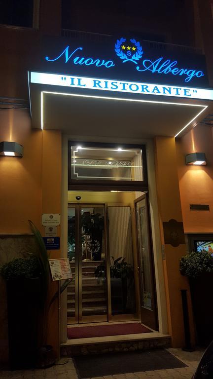 Nuovo Albergo Киети Екстериор снимка