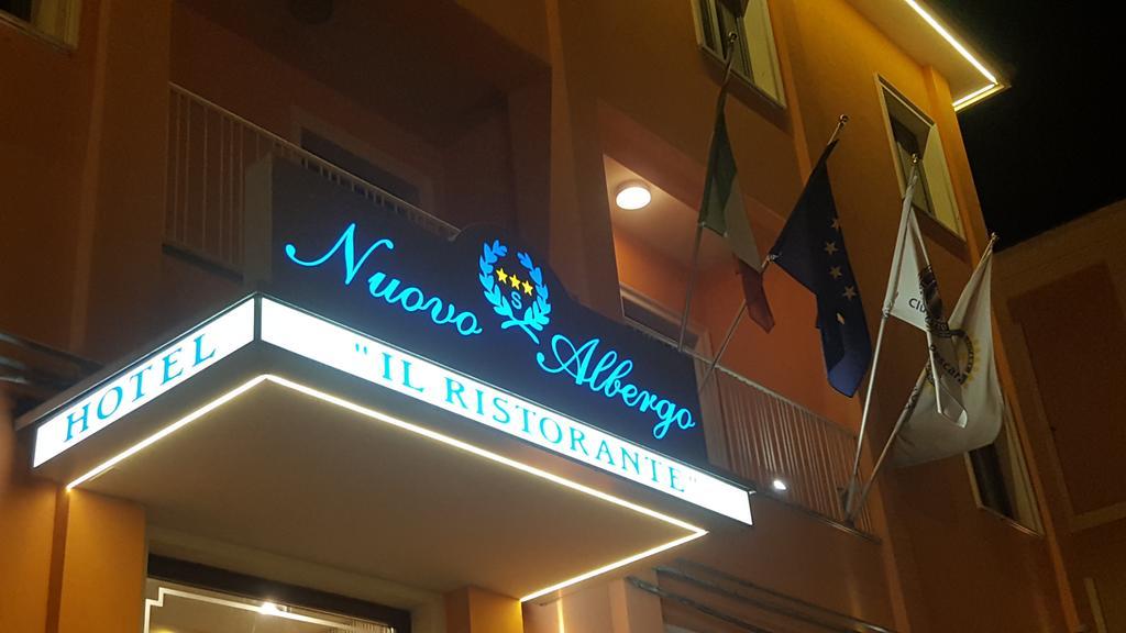 Nuovo Albergo Киети Екстериор снимка