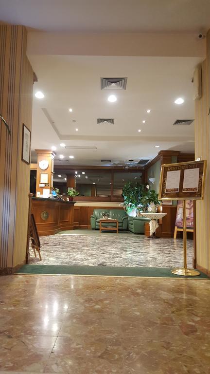 Nuovo Albergo Киети Екстериор снимка