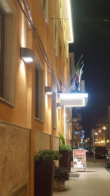 Nuovo Albergo Киети Екстериор снимка