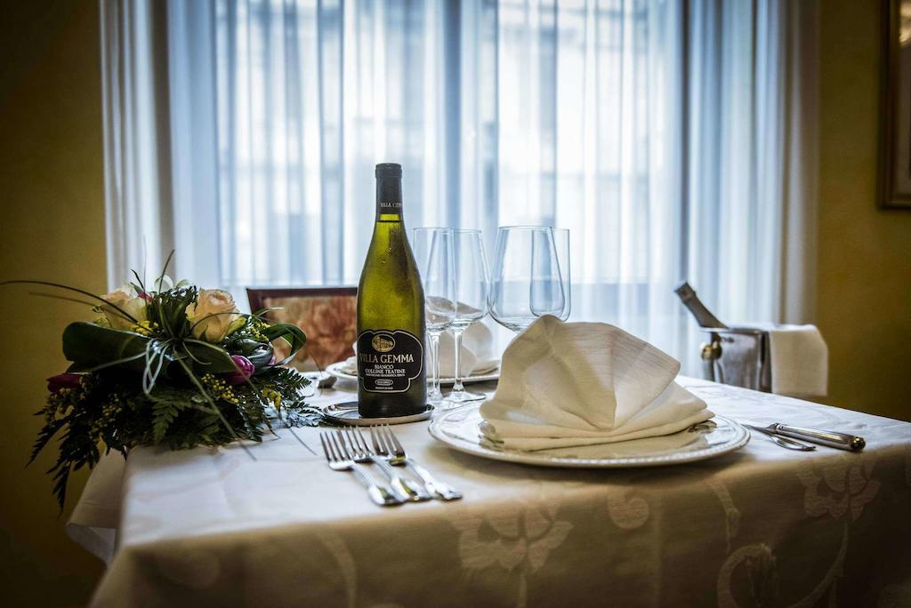 Nuovo Albergo Киети Екстериор снимка