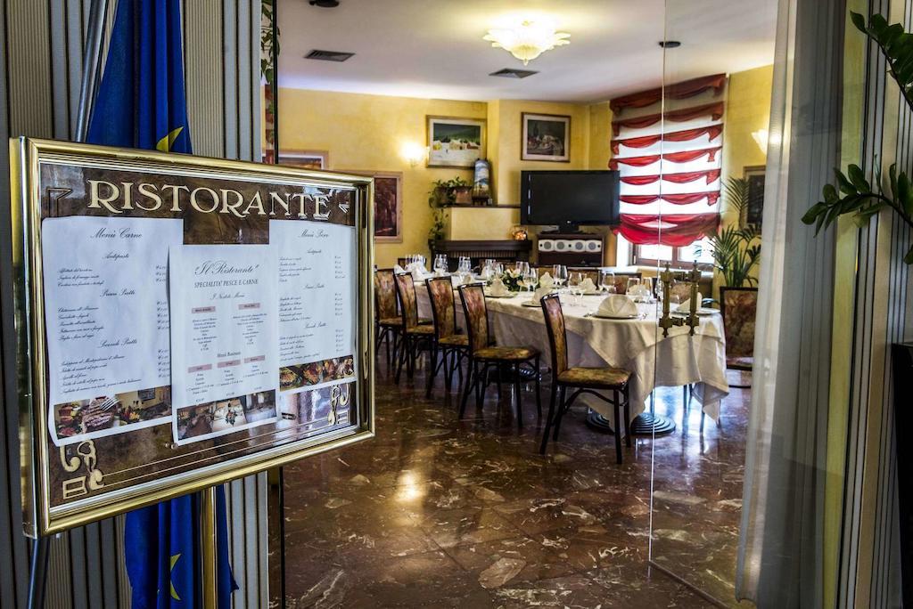 Nuovo Albergo Киети Екстериор снимка